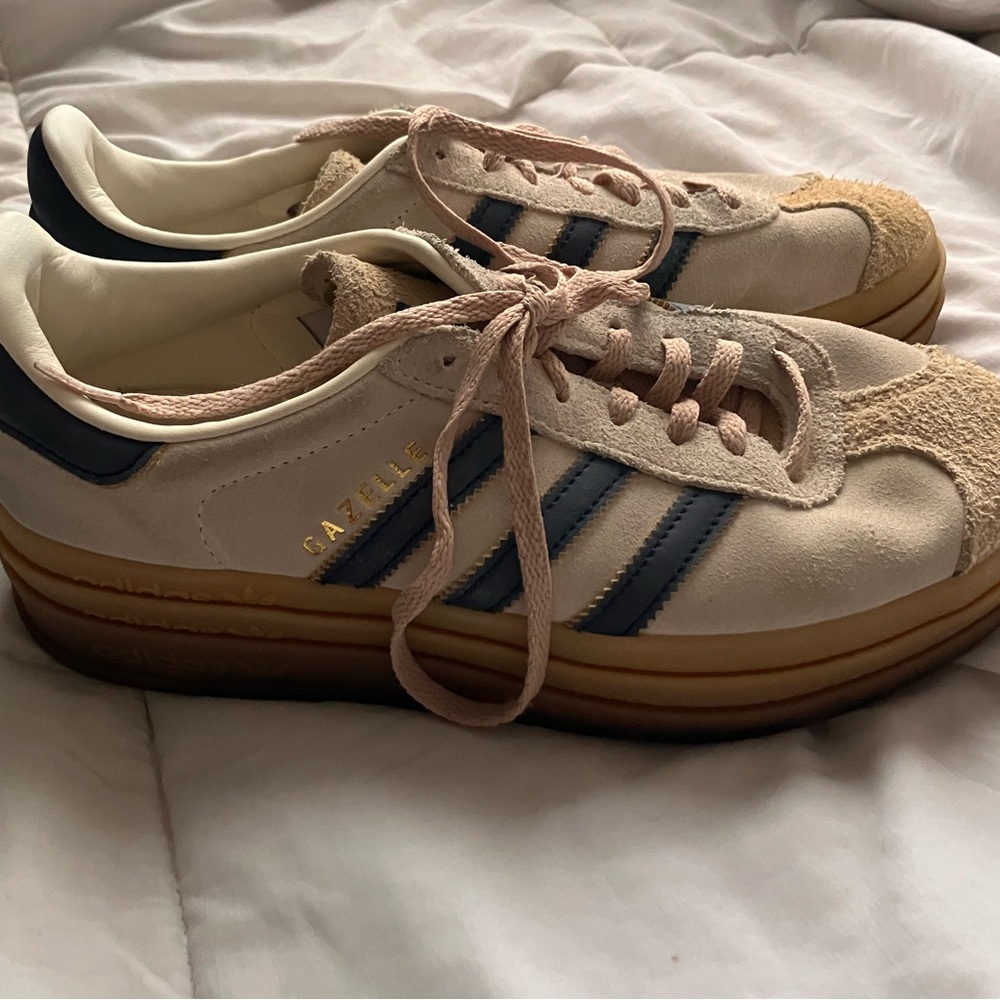 adidas navy gazelles